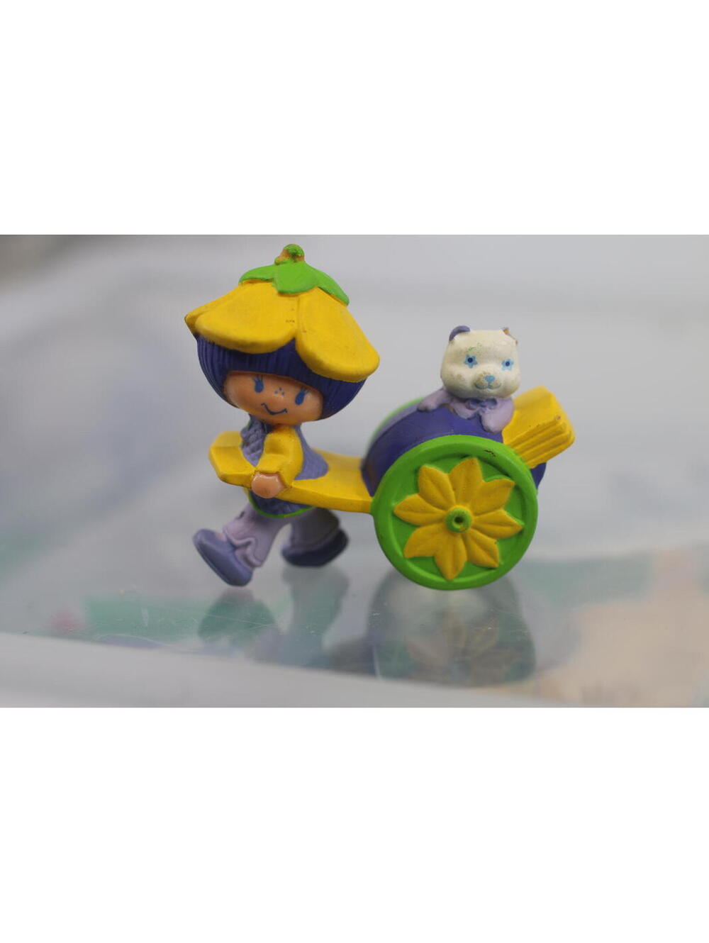 Vintage Strawberry Shortcake Almond Tea with Marza Panda in Cart PVC Figure